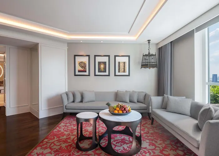 Sofitel Sukhumvit Hotel 5*