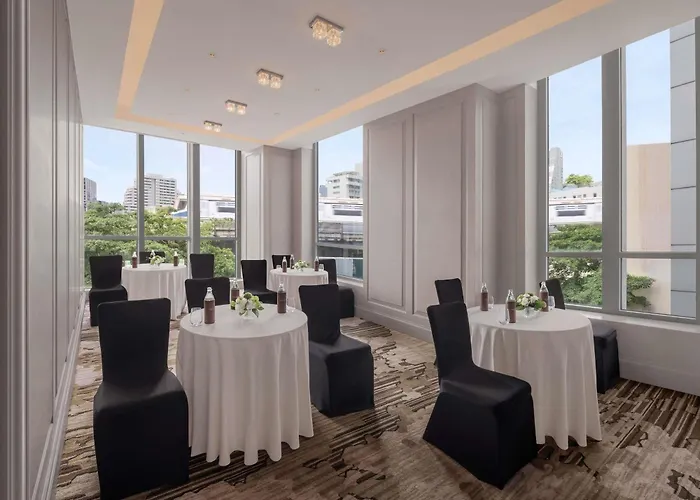 Sofitel Sukhumvit Hotel 5*