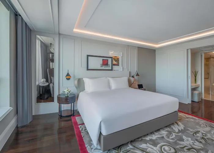 Sofitel Sukhumvit Hotel 5*